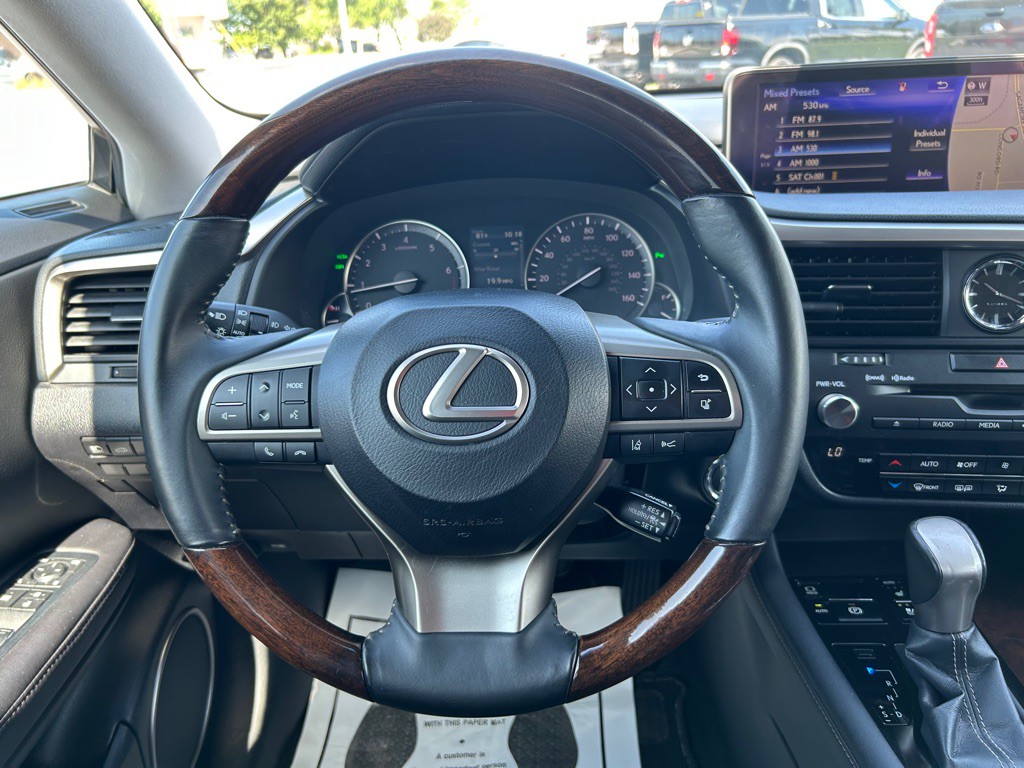 2016 Lexus RX Image 17