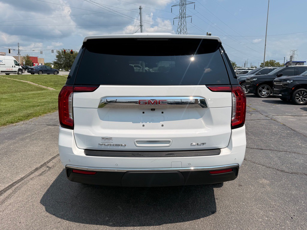 2024 GMC Yukon Image 6