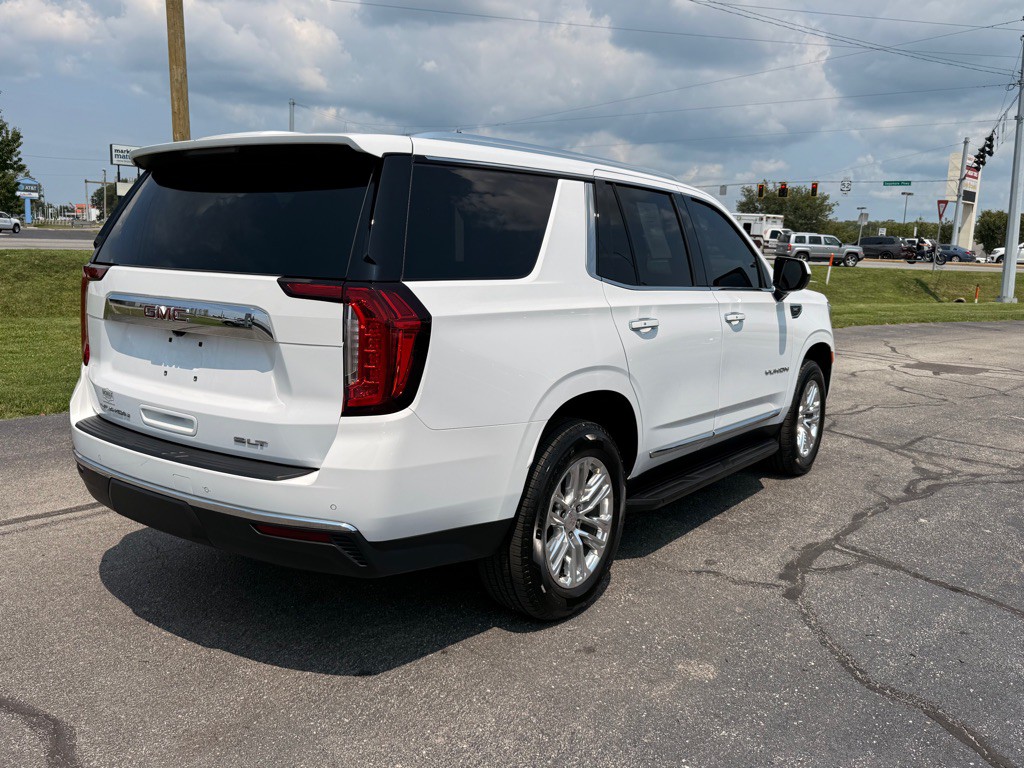 2024 GMC Yukon Image 8