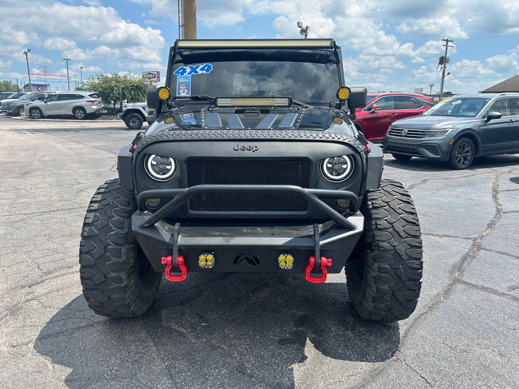 2010 Jeep Wrangler Unlimited Image 3