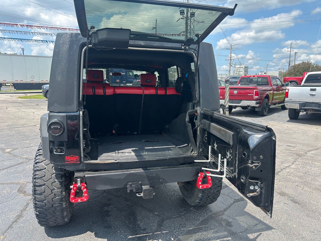 2010 Jeep Wrangler Unlimited Image 14