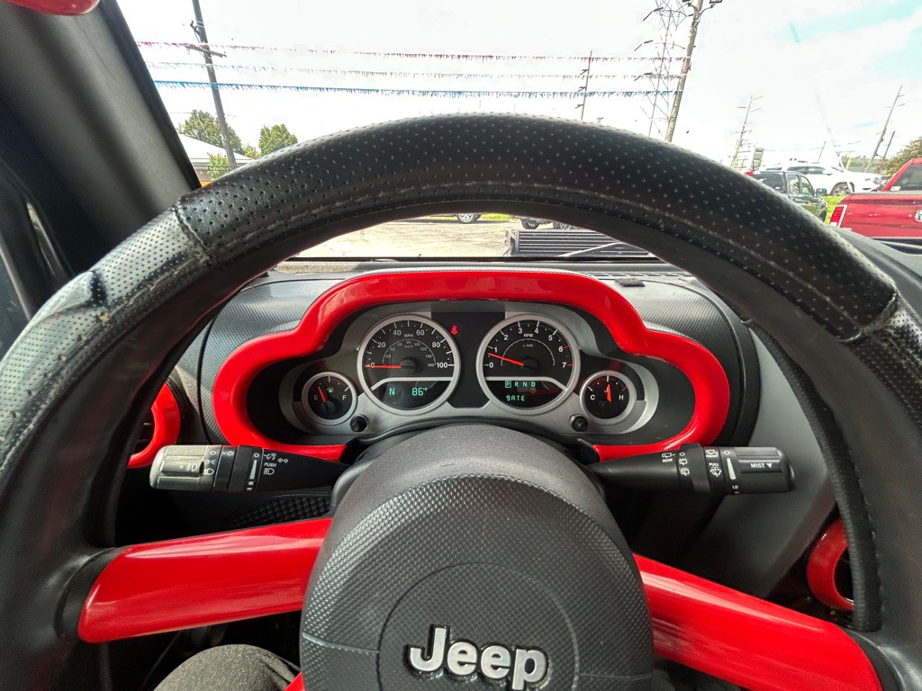 2010 Jeep Wrangler Unlimited Image 18