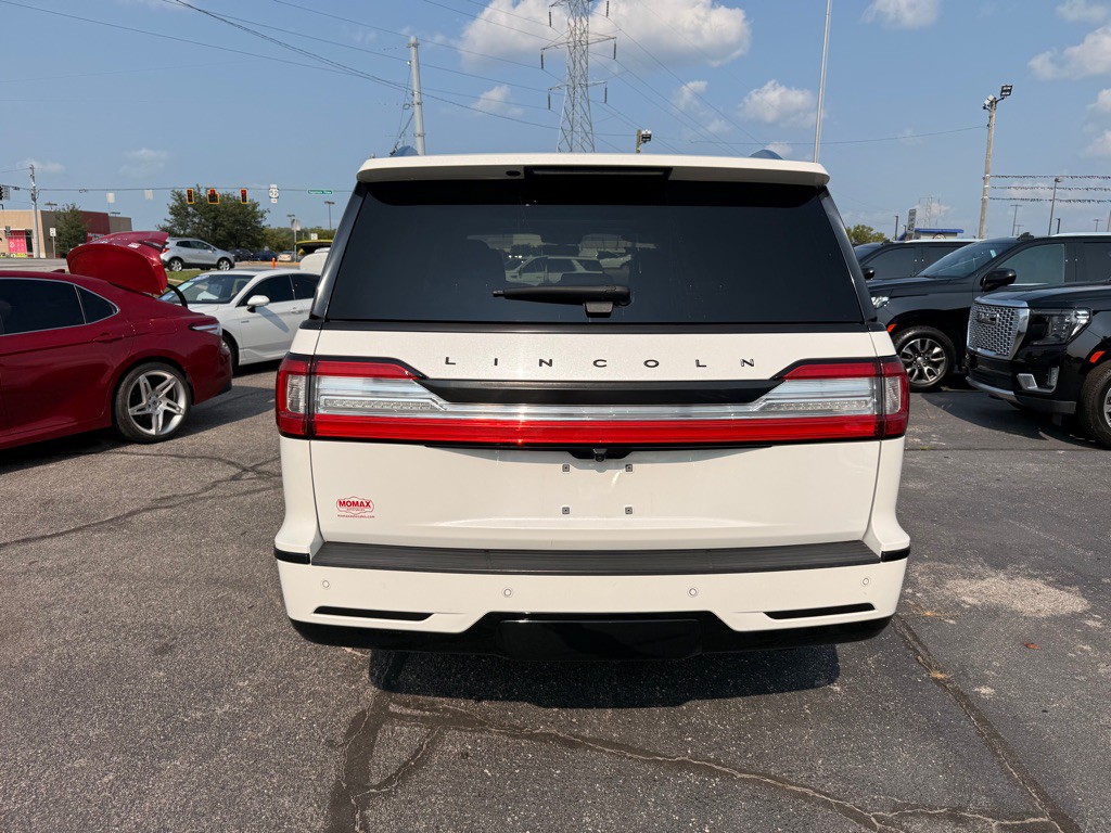 2020 Lincoln Navigator Image 6