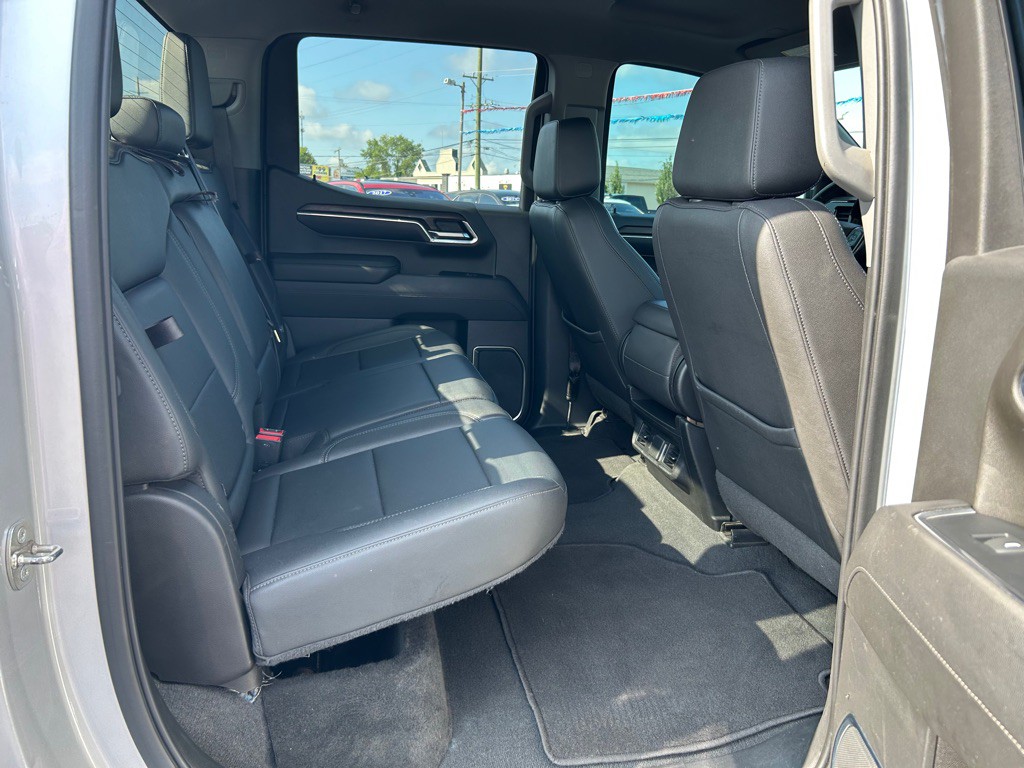 2022 GMC Sierra Image 11