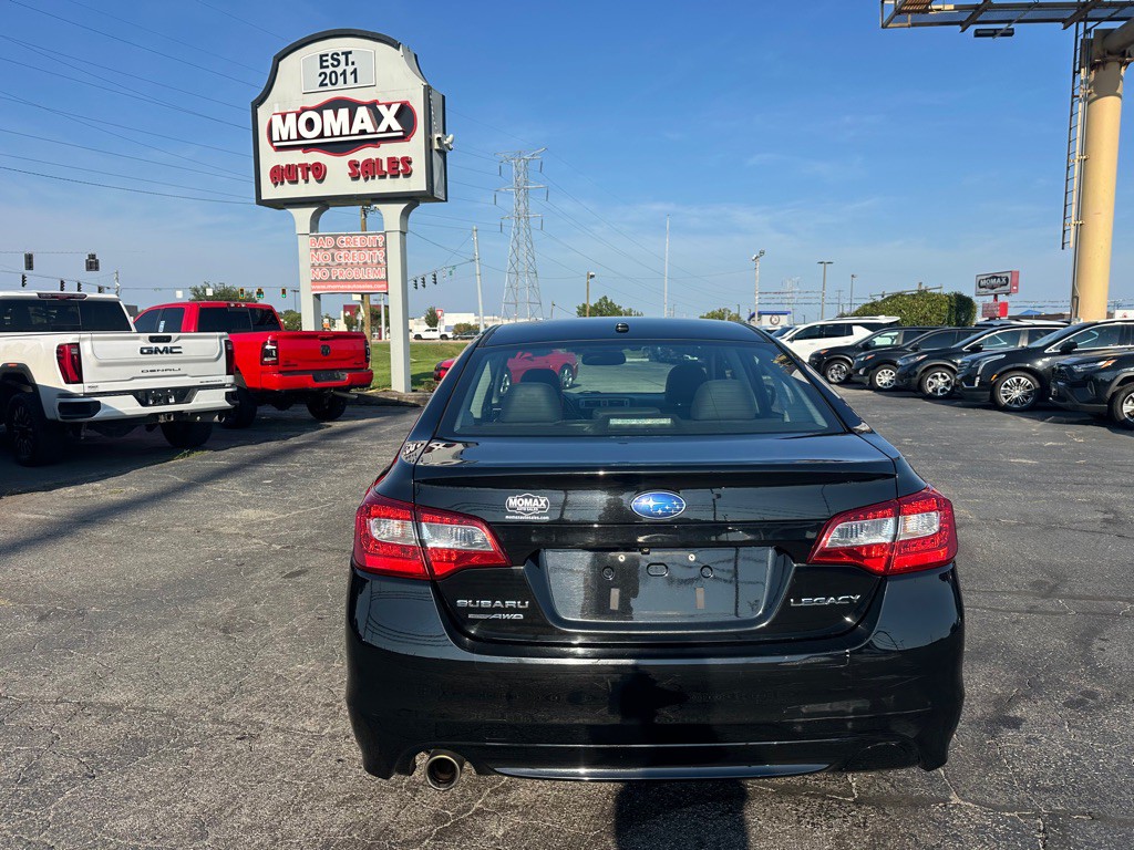 2015 Subaru Legacy Image 7