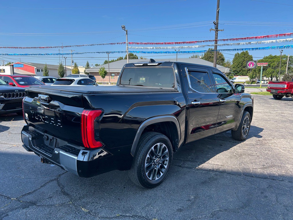 2022 Toyota Tundra Image 9