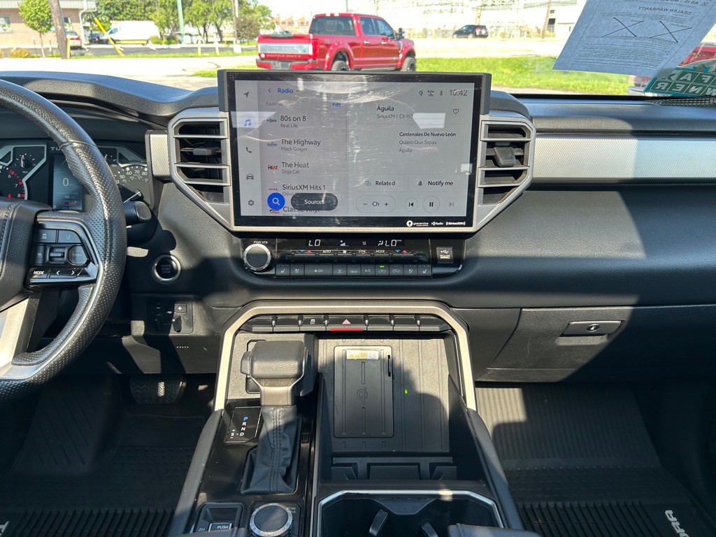 2022 Toyota Tundra Image 18