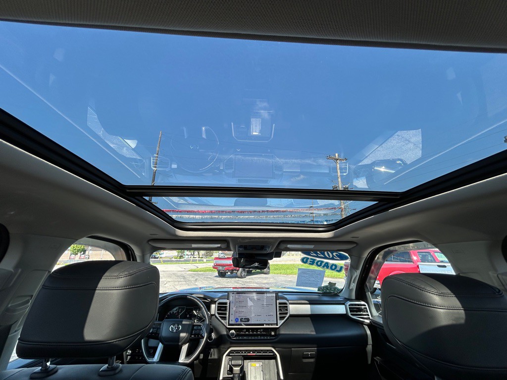 2022 Toyota Tundra Image 19
