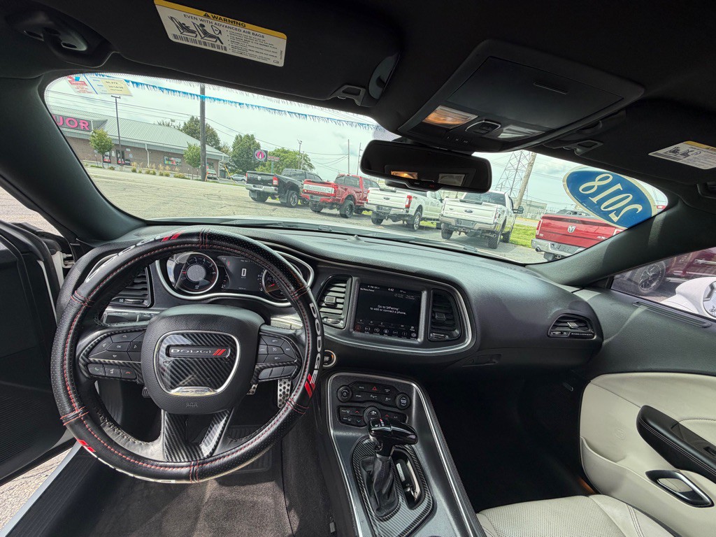 2018 Dodge Challenger Image 14