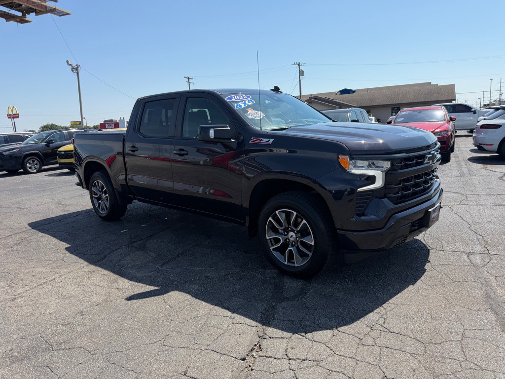 2022 Chevrolet Silverado 1500 Image 3