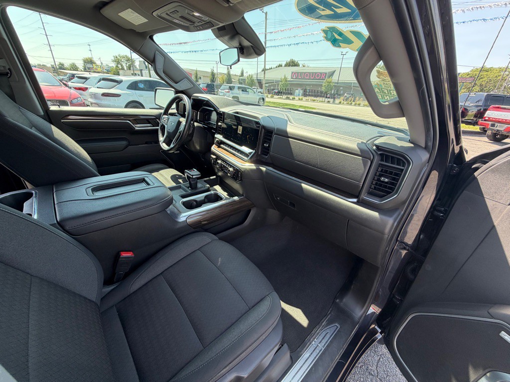 2022 Chevrolet Silverado 1500 Image 10