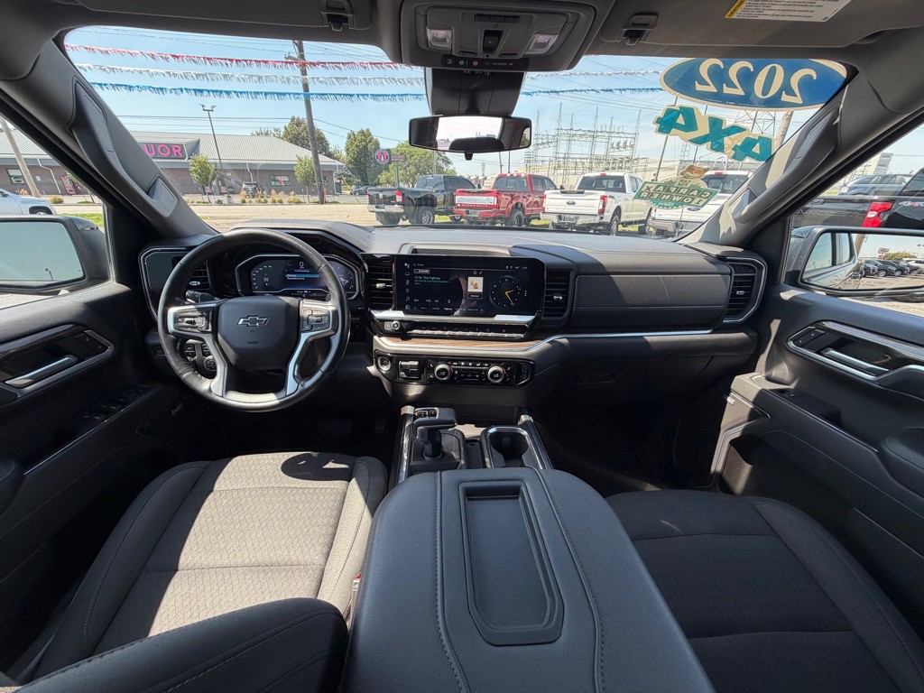 2022 Chevrolet Silverado 1500 Image 12