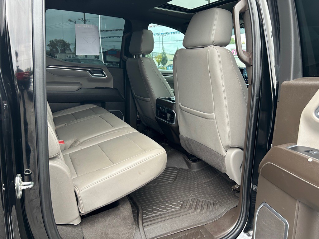 2023 Chevrolet Silverado 1500 Image 12