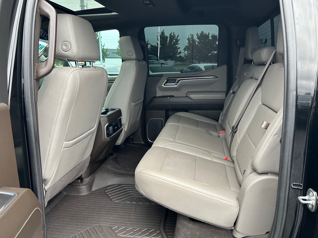 2023 Chevrolet Silverado 1500 Image 13