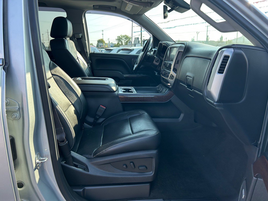2017 GMC Sierra Image 11
