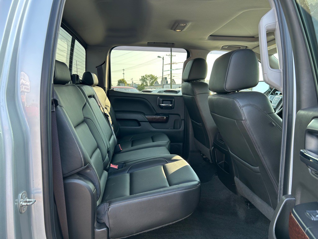 2017 GMC Sierra Image 12