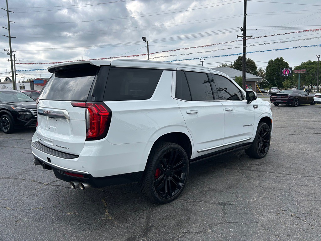 2021 GMC Yukon Image 9