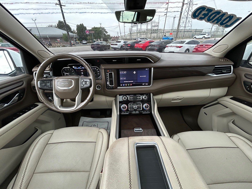2021 GMC Yukon Image 17