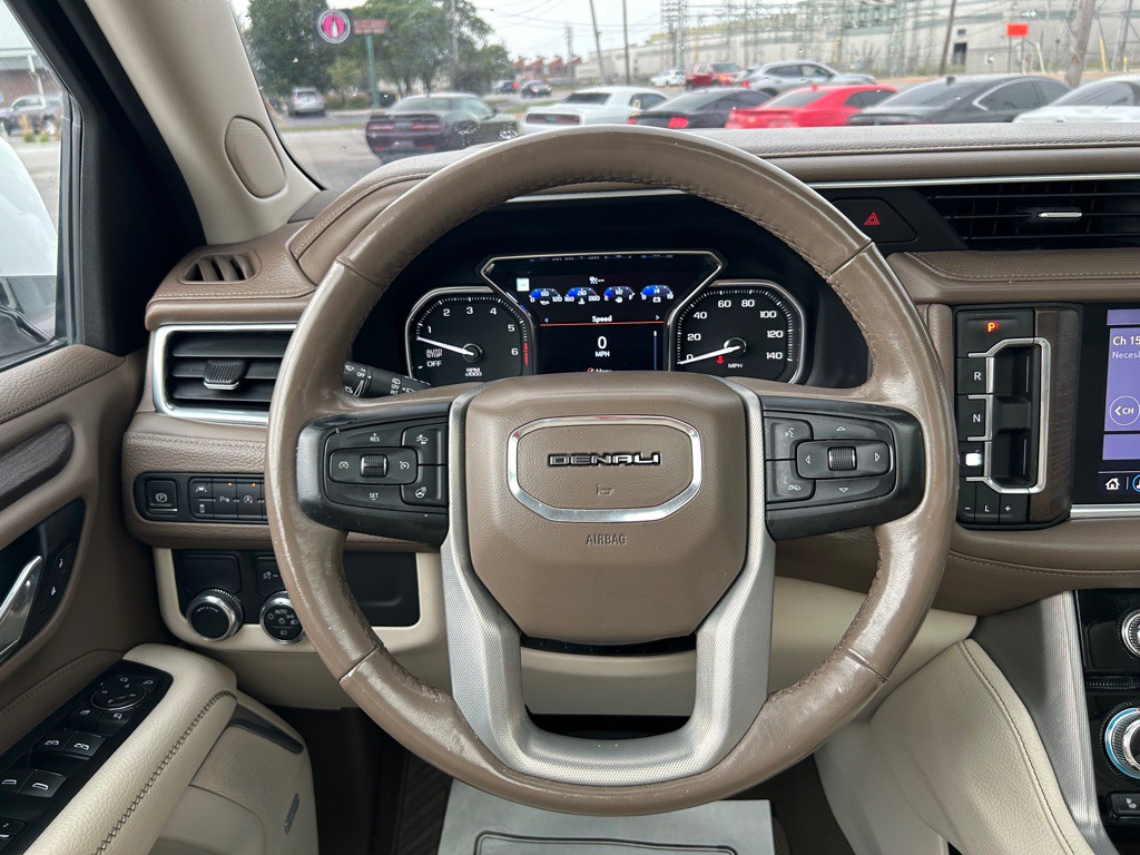 2021 GMC Yukon Image 18