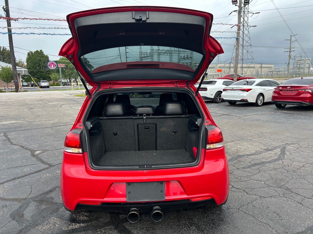 2013 Volkswagen Golf Image 13