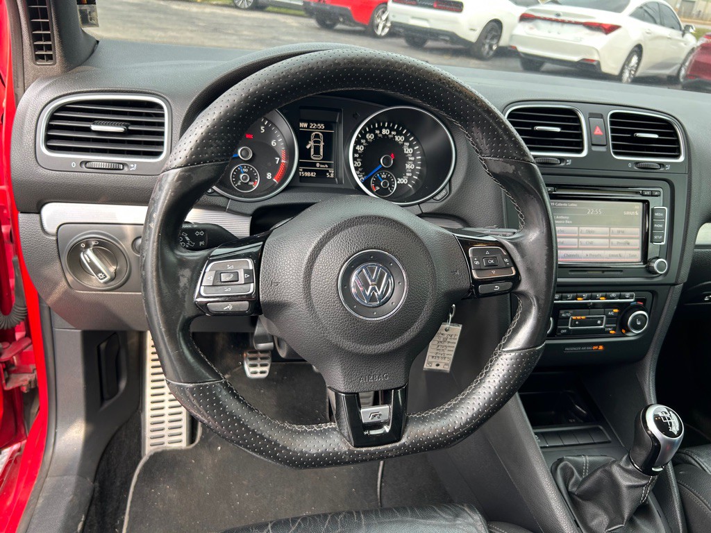 2013 Volkswagen Golf Image 15