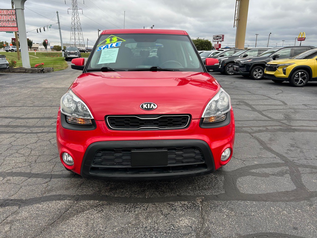 2013 Kia Soul Image 2