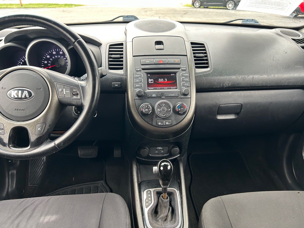 2013 Kia Soul Image 16