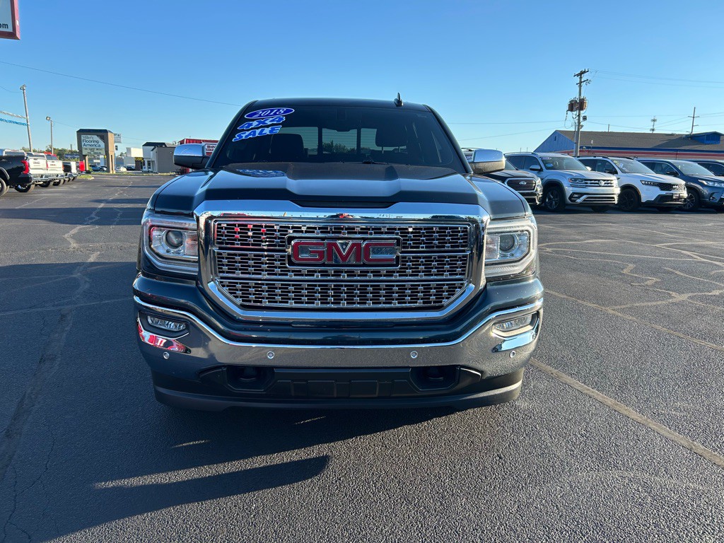 2018 GMC Sierra Image 3