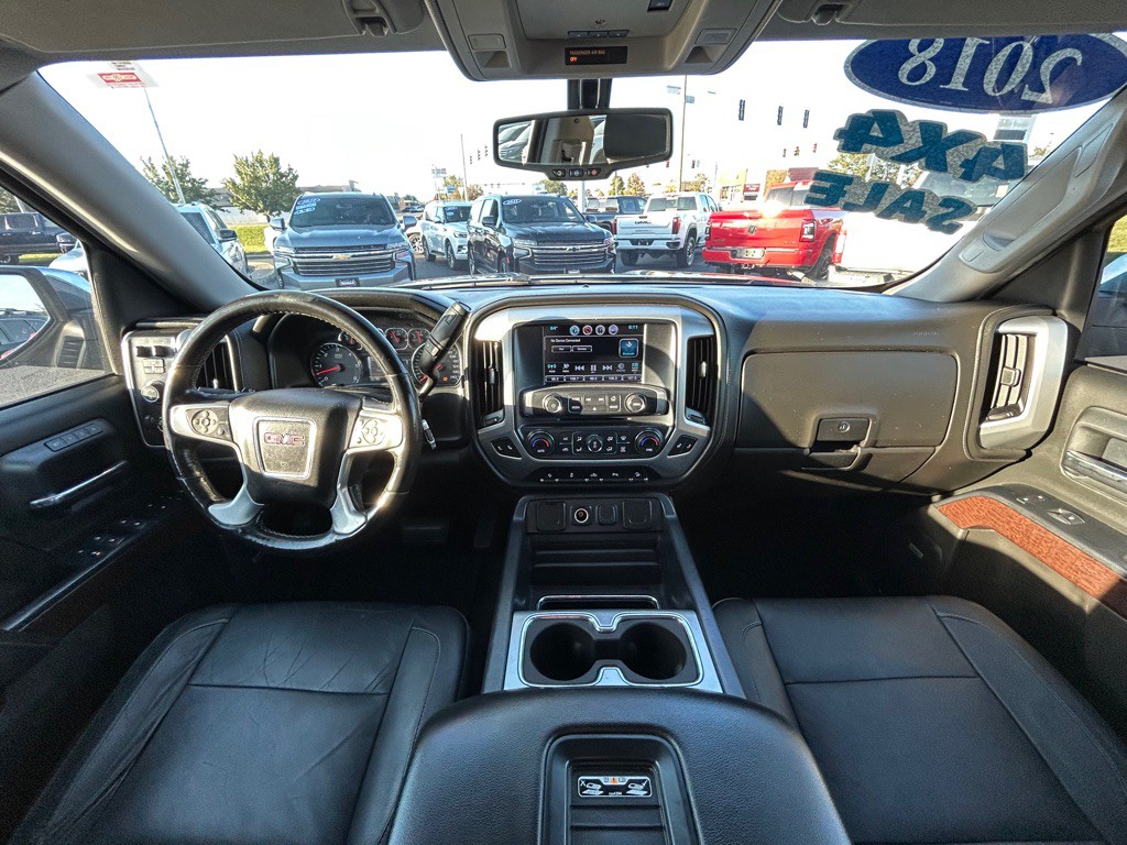 2018 GMC Sierra Image 15