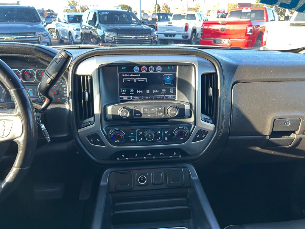 2018 GMC Sierra Image 17