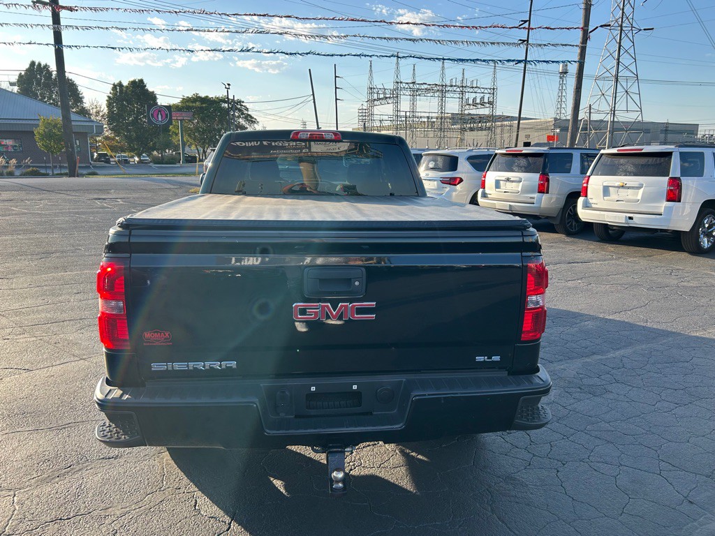 2017 GMC Sierra Image 8