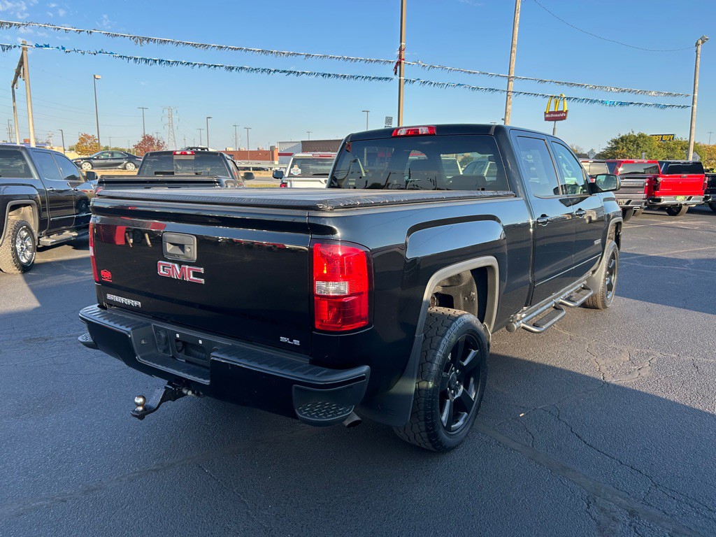 2017 GMC Sierra Image 9