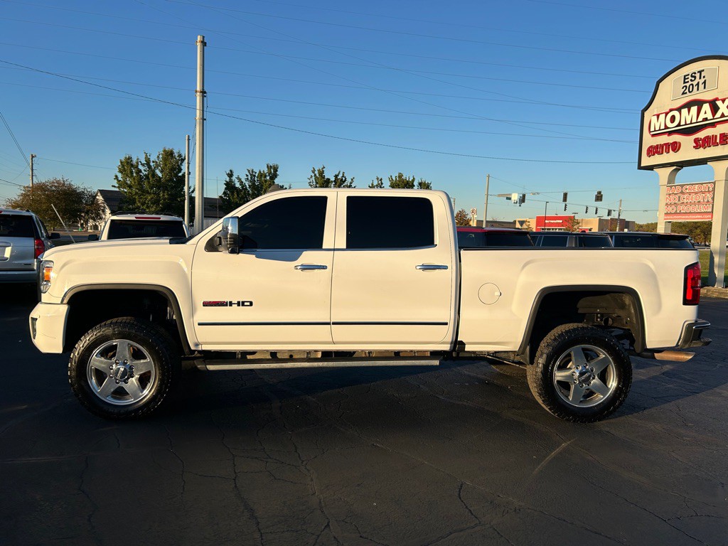 2017 GMC Sierra Image 6