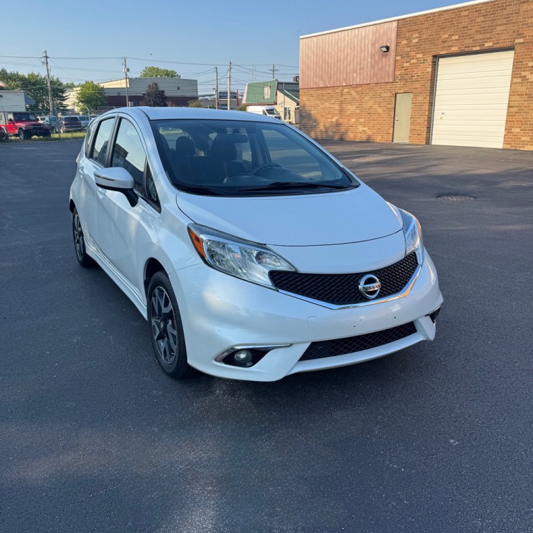 2016 Nissan Versa Image 6