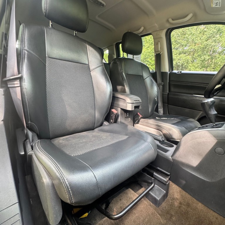 2017 Jeep Compass Image 9