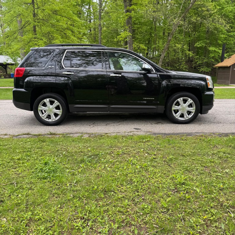 2017 GMC Terrain Image 5