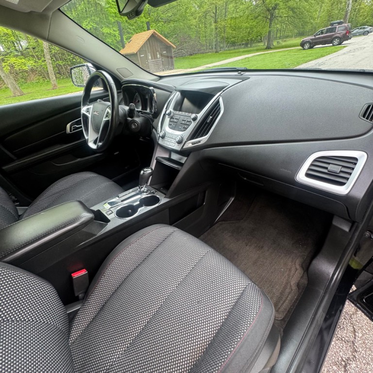 2017 GMC Terrain Image 8