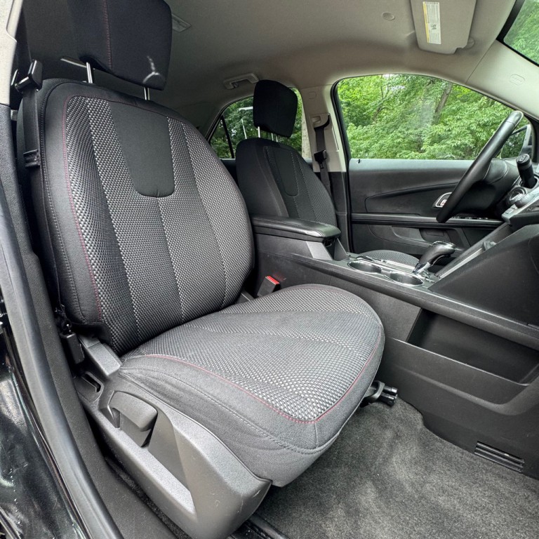 2017 Chevrolet Equinox Image 8