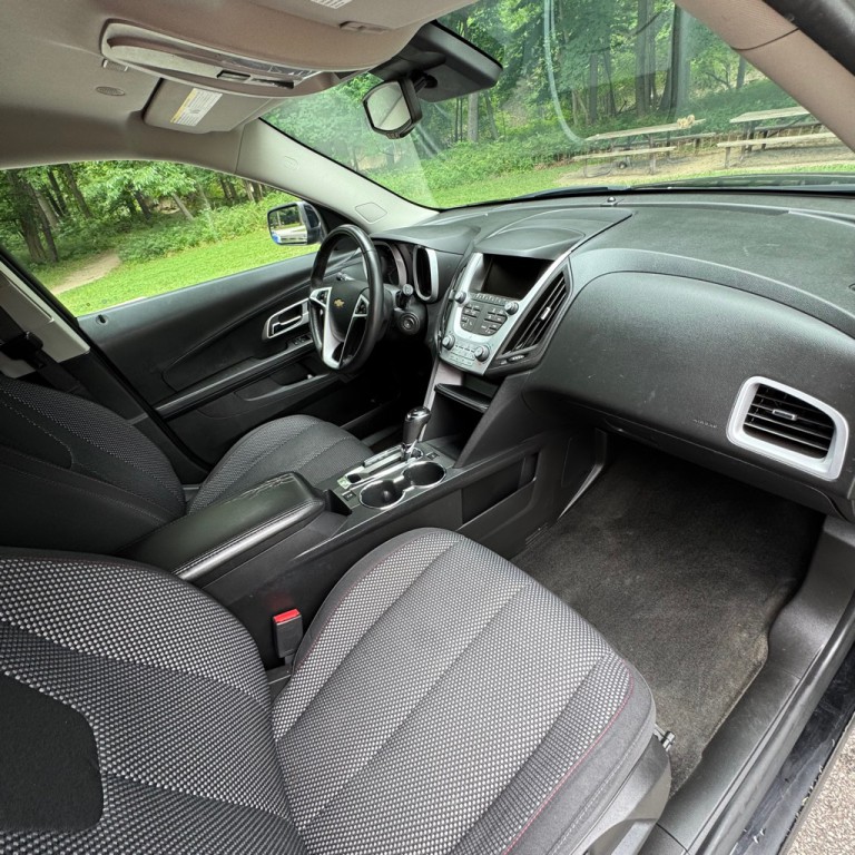 2017 Chevrolet Equinox Image 9