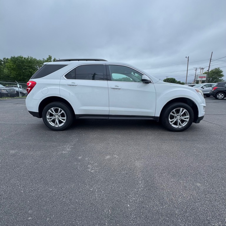 2017 Chevrolet Equinox Image 5