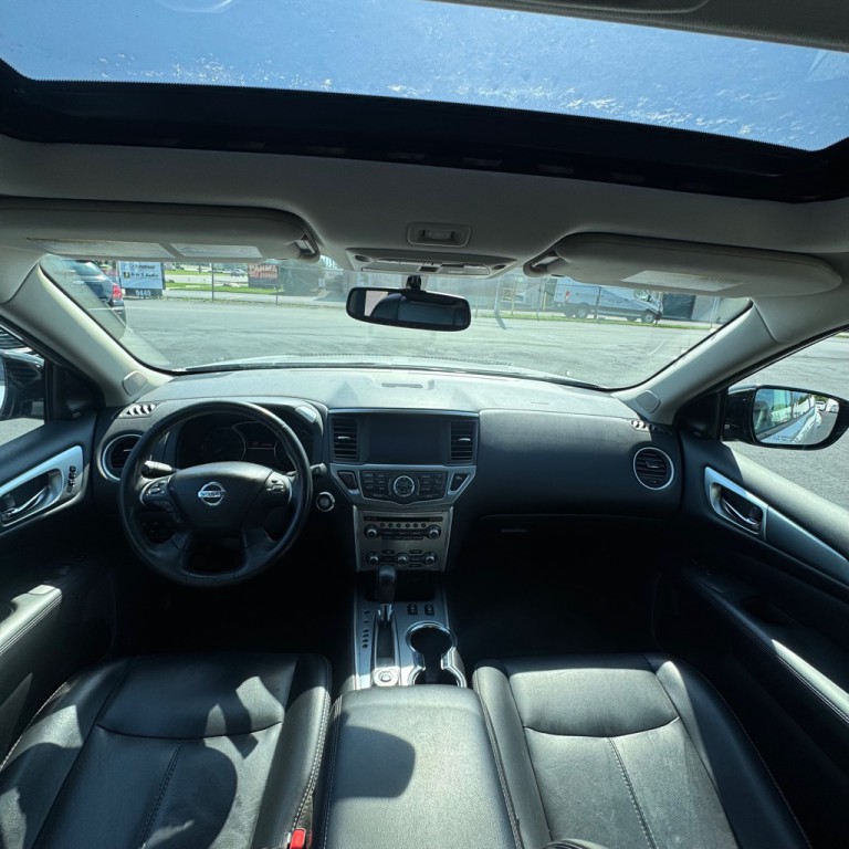 2017 Nissan Pathfinder Image 7