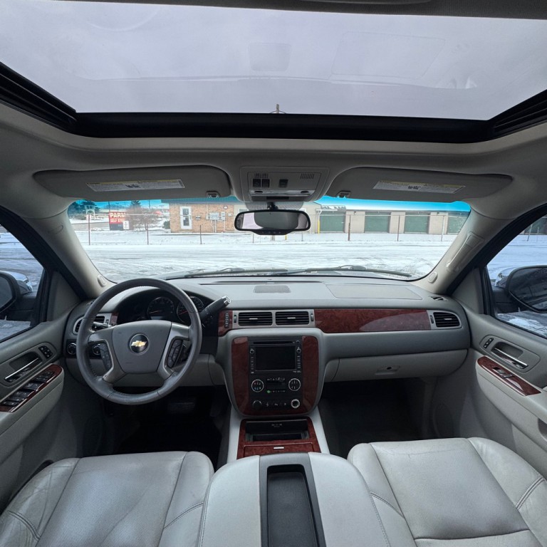 2011 Chevrolet Tahoe Image 7