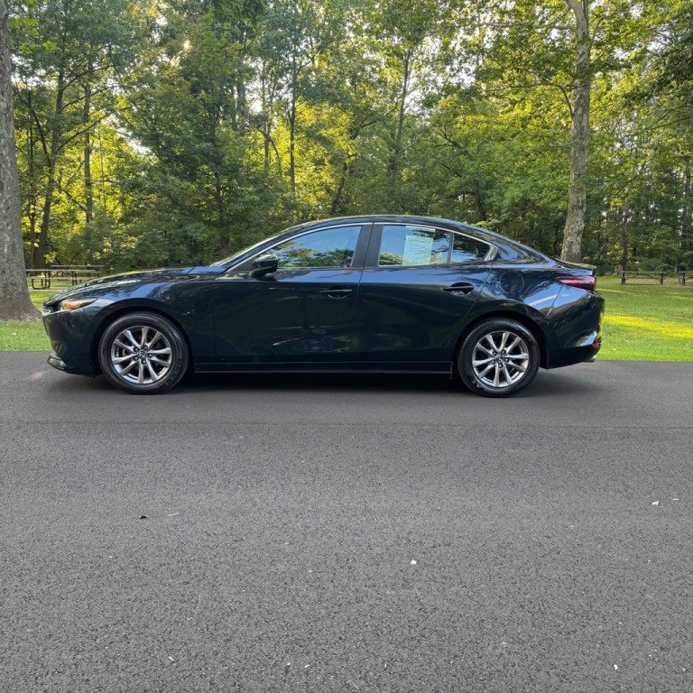2020 Mazda Mazda3 Image 2