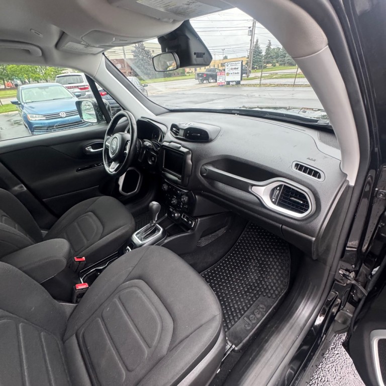 2018 Jeep Renegade Image 9