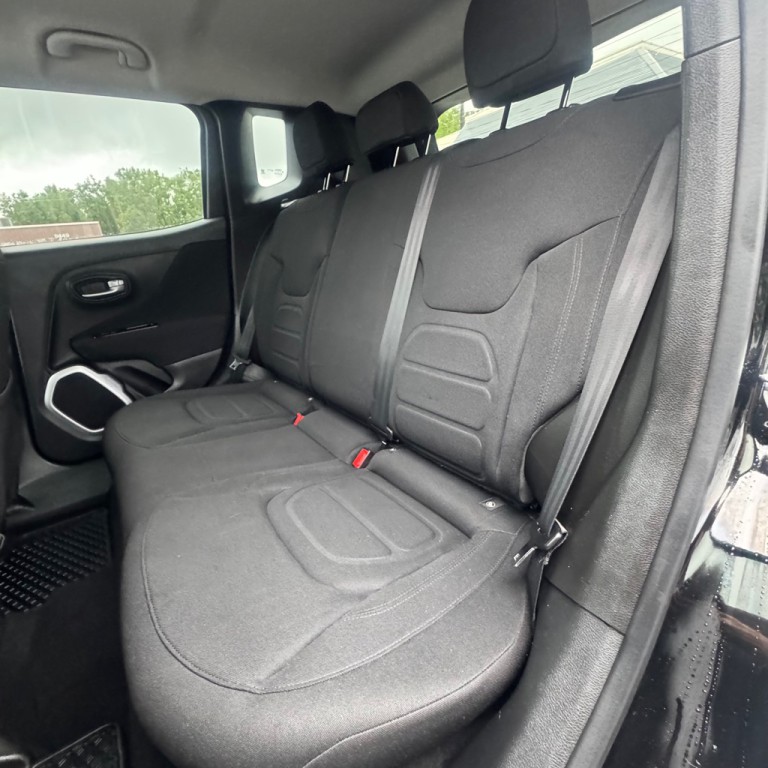 2018 Jeep Renegade Image 11
