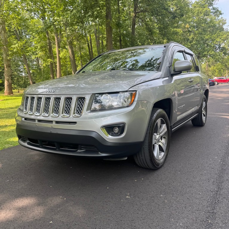 2017 Jeep Compass Image 1