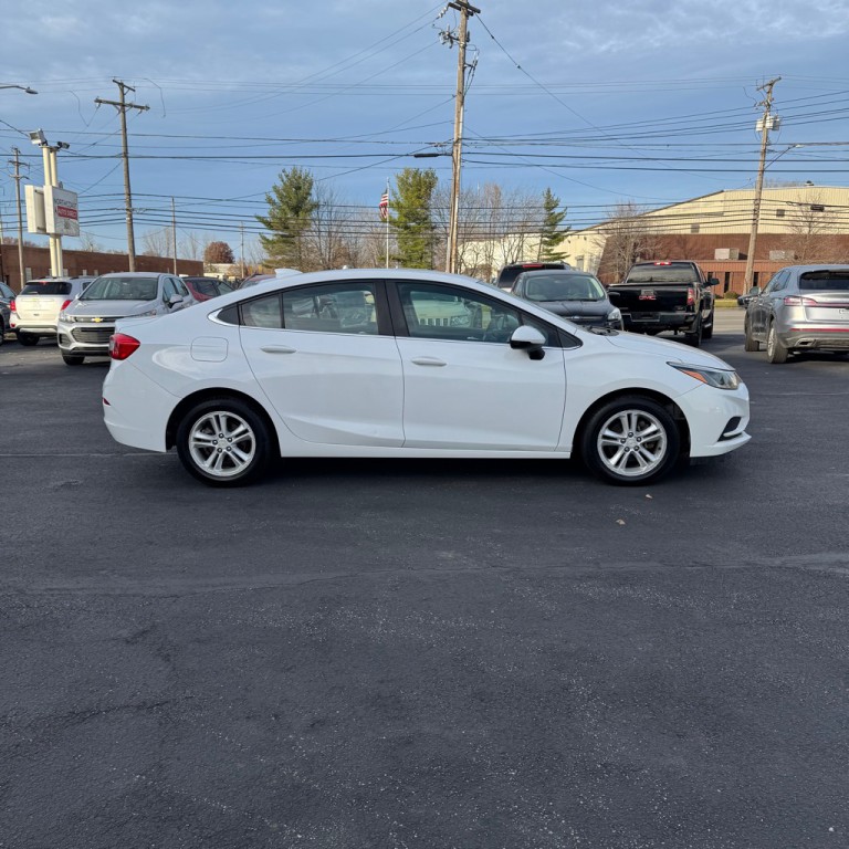 2016 Chevrolet Cruze Image 5