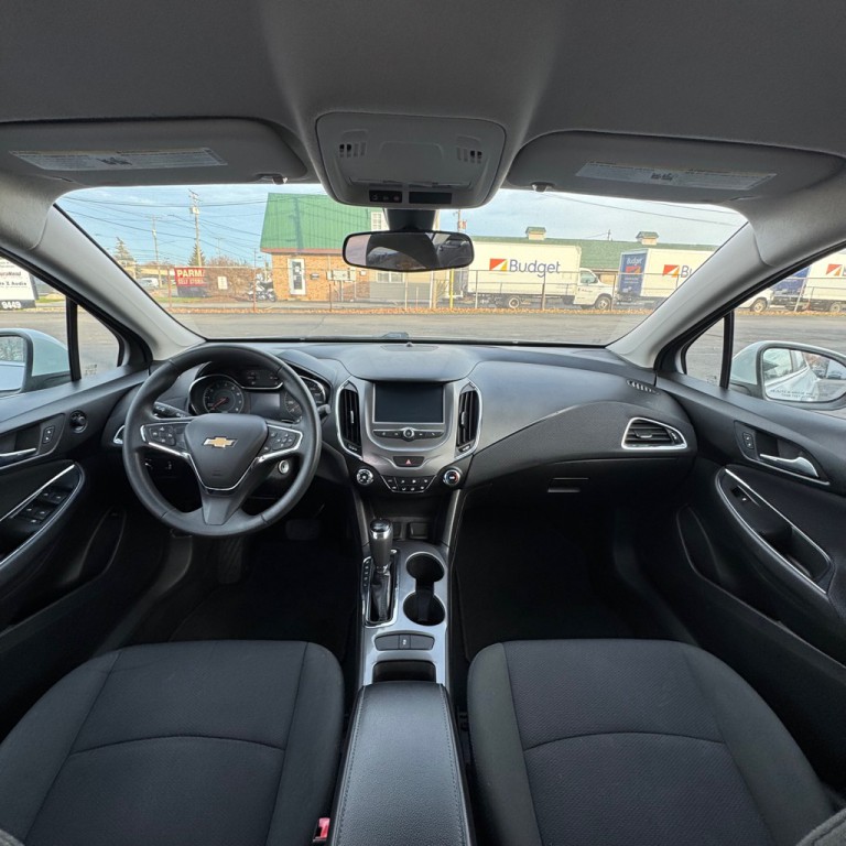 2016 Chevrolet Cruze Image 8