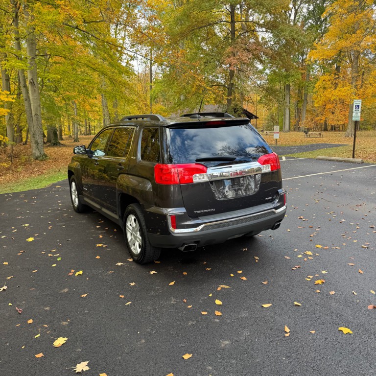 2016 GMC Terrain Image 3