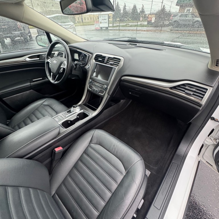 2018 Ford Fusion Image 9